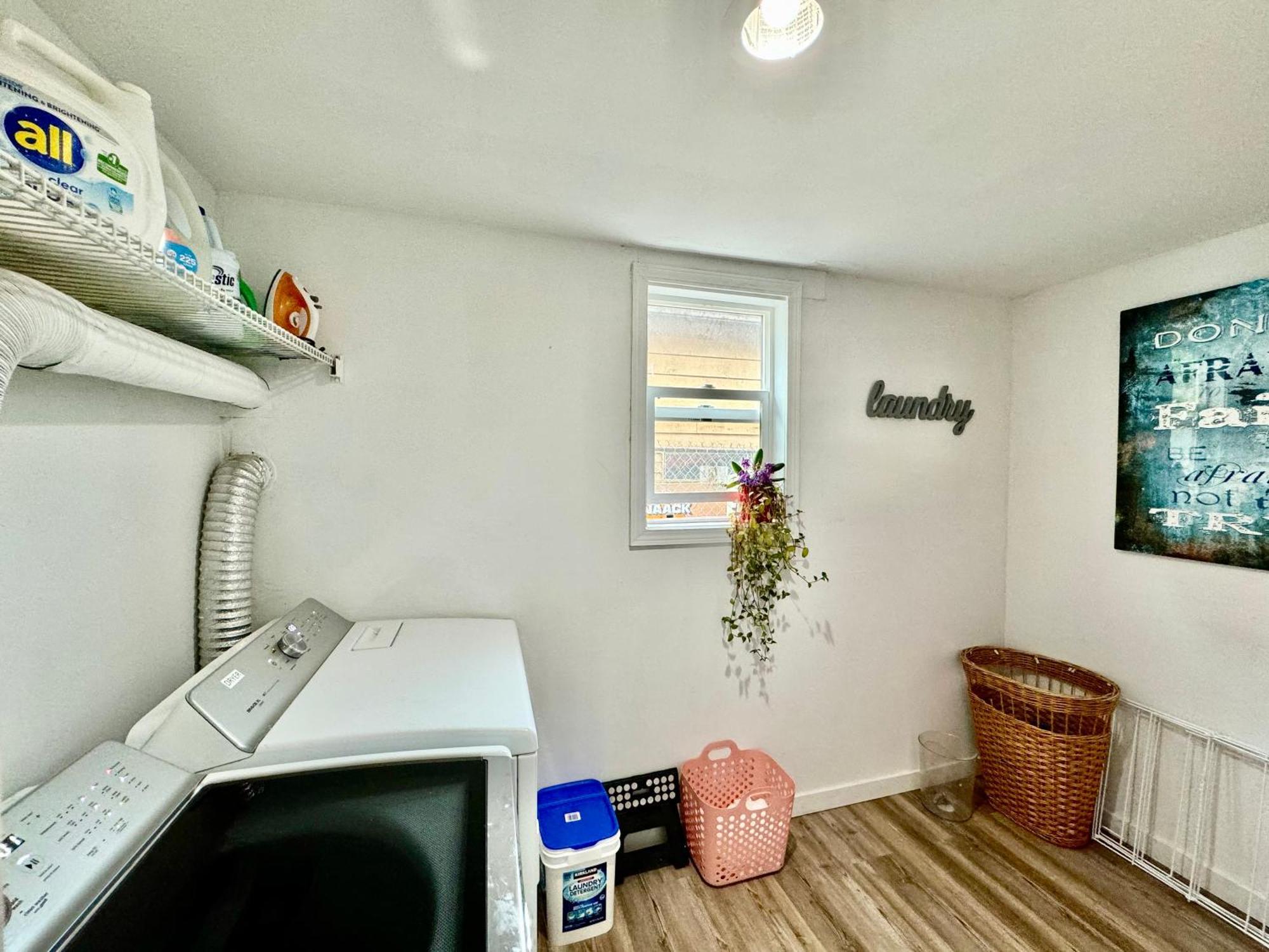 Private Tiny Room On The 1St Floor With Shared Bathroom Near Airport And Downtown Seattte Seattle Eksteriør bilde