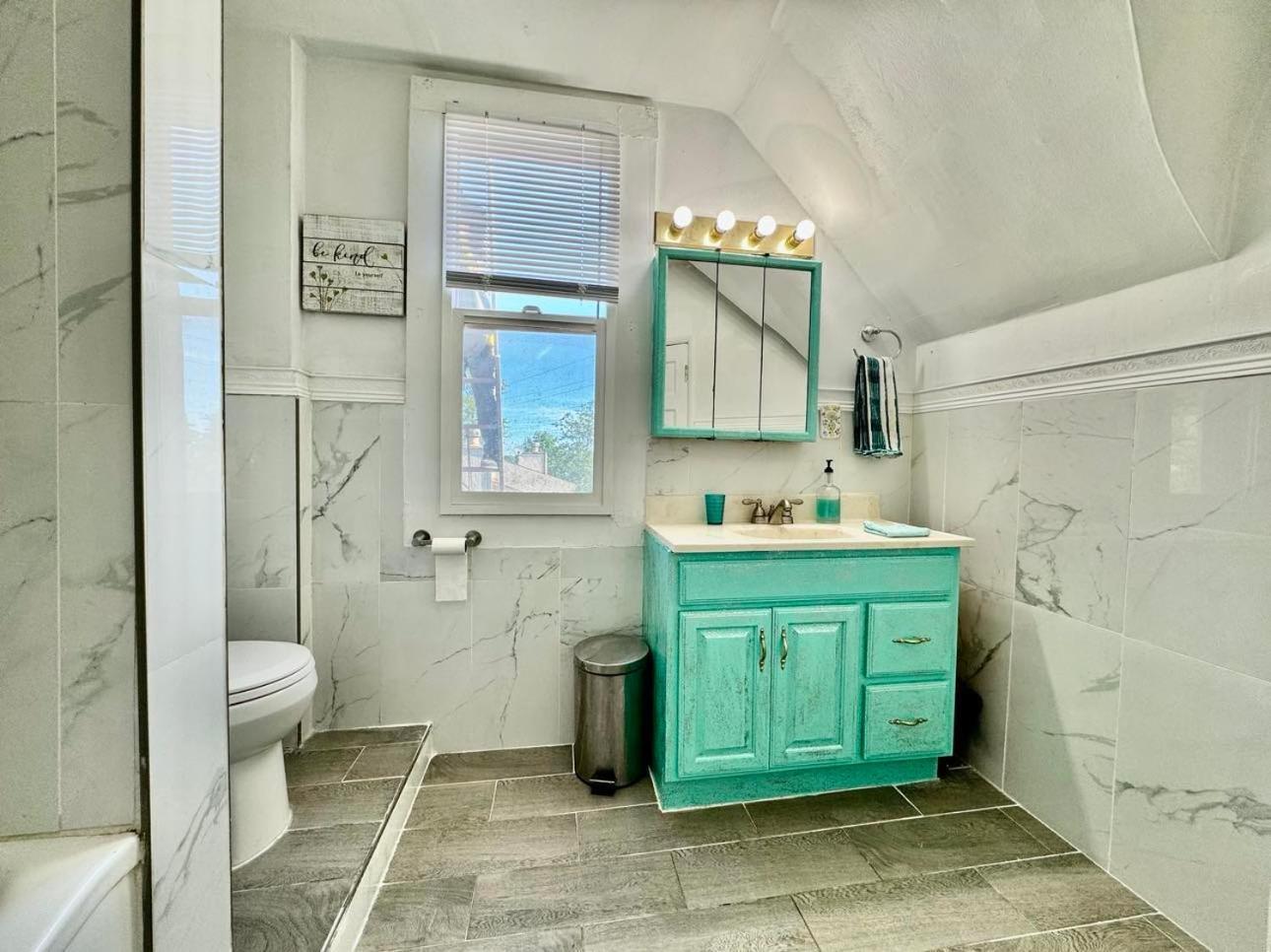 Private Tiny Room On The 1St Floor With Shared Bathroom Near Airport And Downtown Seattte Seattle Eksteriør bilde